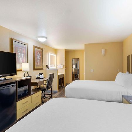 Best Western Fallon Inn & Suites Bagian luar foto