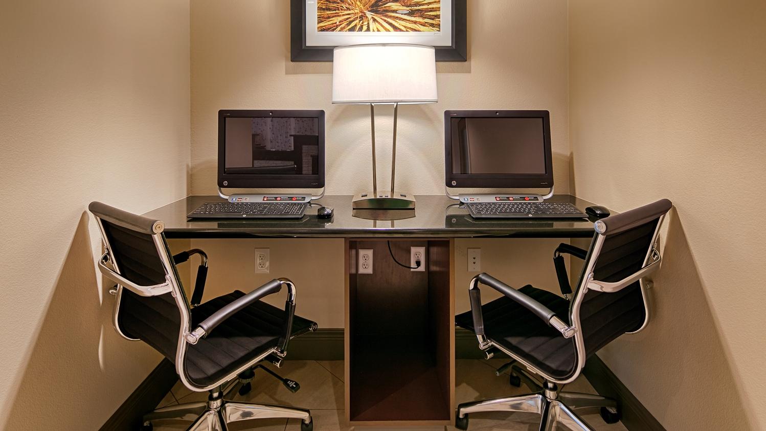 Best Western Fallon Inn & Suites Bagian luar foto