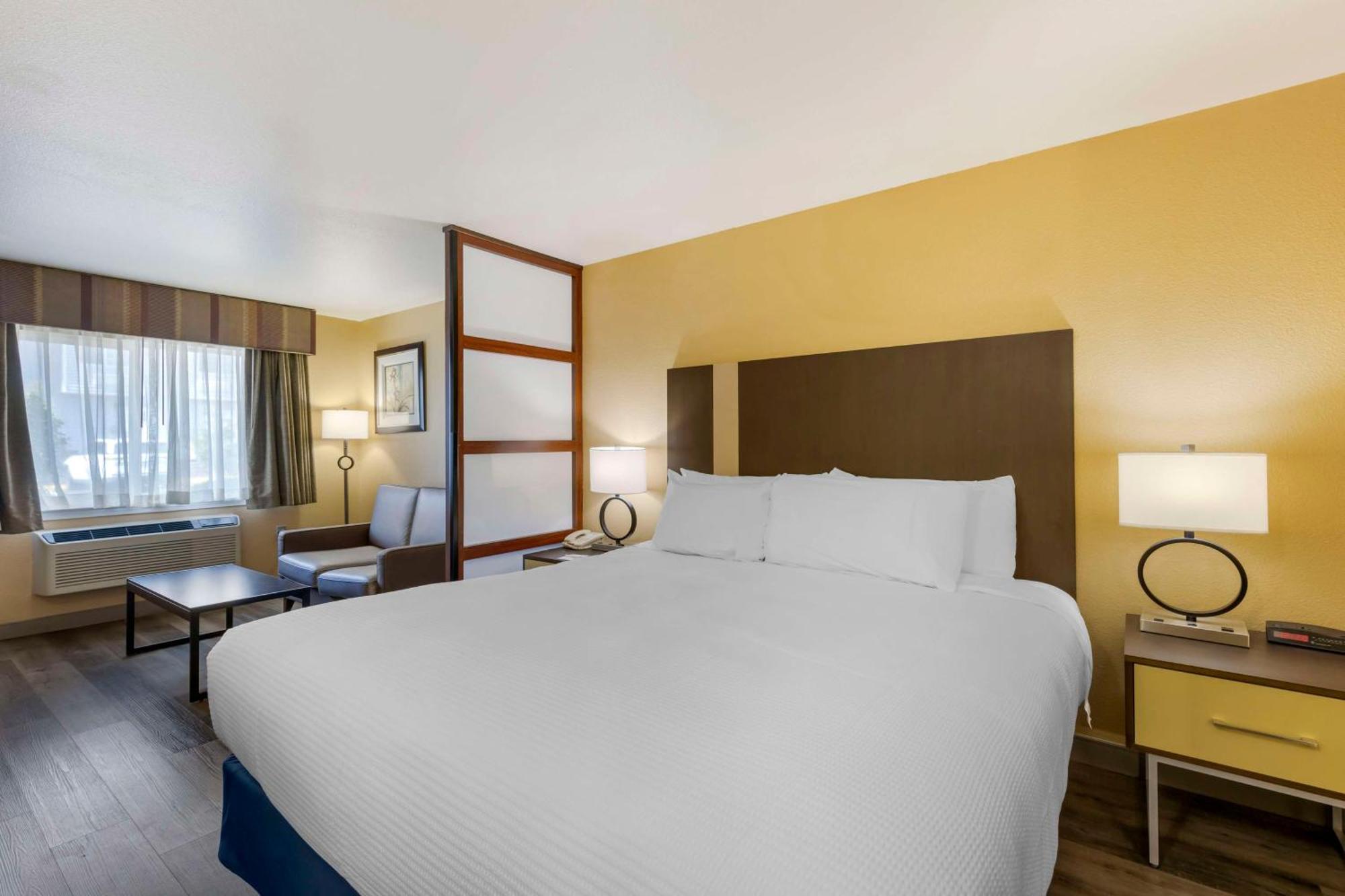 Best Western Fallon Inn & Suites Bagian luar foto