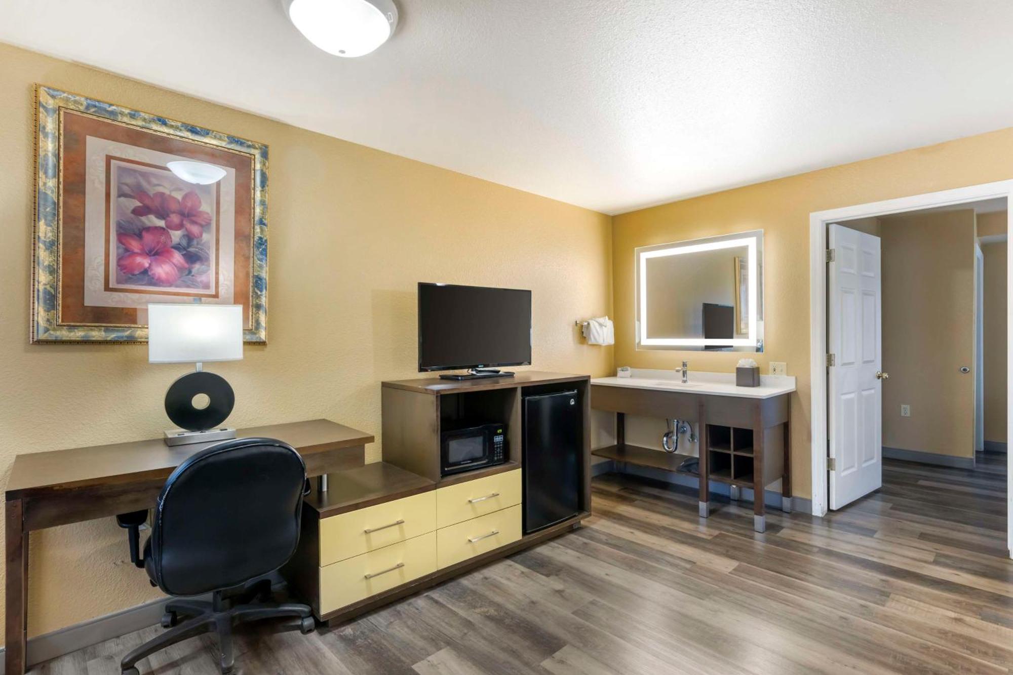 Best Western Fallon Inn & Suites Bagian luar foto