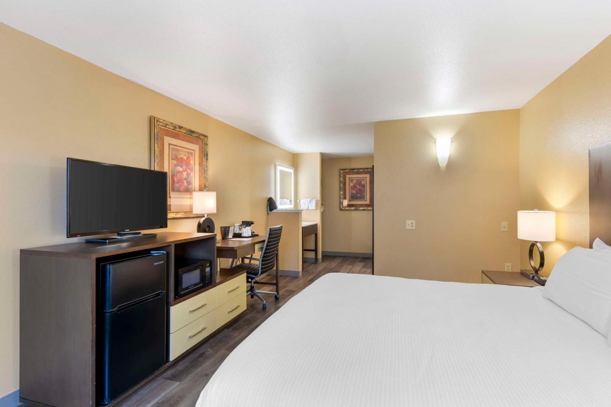 Best Western Fallon Inn & Suites Bagian luar foto