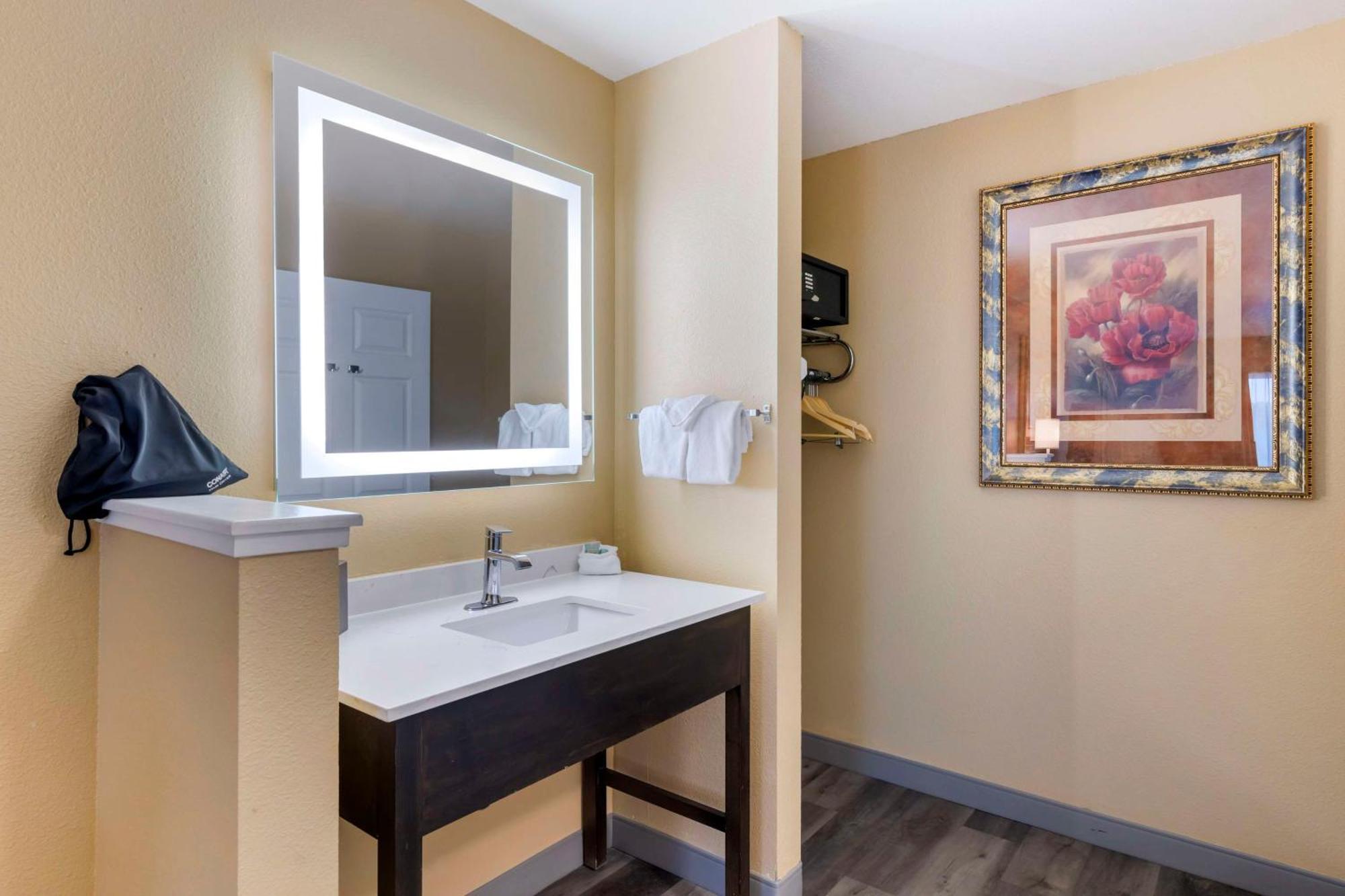 Best Western Fallon Inn & Suites Bagian luar foto